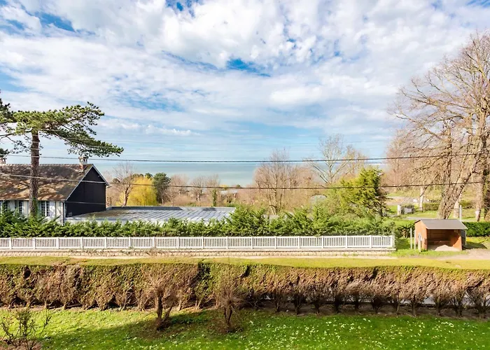 Apartment Les Flots Bleus-9 By Interhome Trouville-sur-Mer